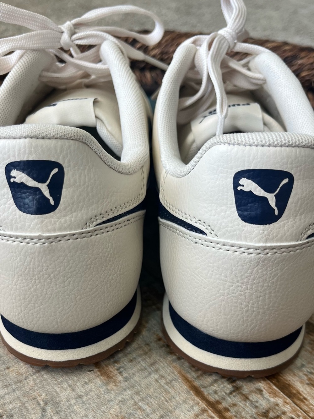 Puma Women’s White Sneakers with Navy Formstripe - Picture 3 of 7